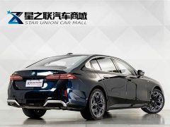 BMW 5 Series 530Li Luxury M Sport Package - ფოტო 6