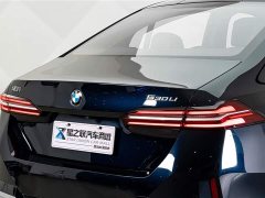 BMW 5 Series 530Li Luxury M Sport Package - ფოტო 8