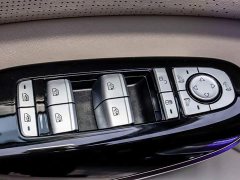 Denza D9 2022 DM-i 970 AWD Flagship - ფოტო 13