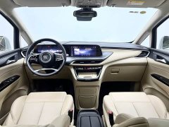 Buick GL8 New Energy Lusang Respect Edition - ფოტო 10