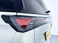 Buick GL8 New Energy Lusang Respect Edition - ფოტო 16