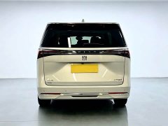 Buick GL8 New Energy Lusang Respect Edition - ფოტო 5