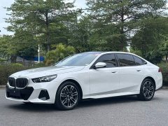 BMW 5 Series 530Li Premier M Sport Package - ფოტო 1