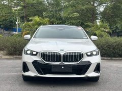 BMW 5 Series 530Li Premier M Sport Package - ფოტო 2