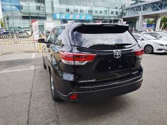 Toyota Highlander 2.0T AWD Premium 7-Seater - ფოტო 7