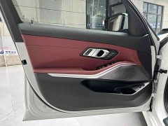 BMW 3 Series 320Li M Sport Package - ფოტო 12