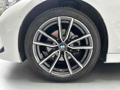 BMW 3 Series 320Li M Sport Package - ფოტო 5