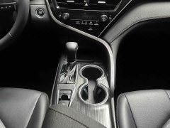 Toyota Camry 2021 2.0G Luxury - ფოტო 16