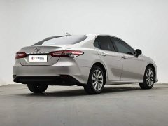Toyota Camry 2021 2.0G Luxury - ფოტო 3