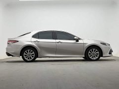 Toyota Camry 2021 2.0G Luxury - ფოტო 6