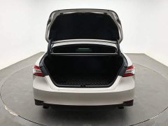 Toyota Camry 2021 2.0G Luxury - ფოტო 8