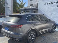 Volkswagen Touareg 3.0TSI Ruixiang Classic Sport Package - ფოტო 12