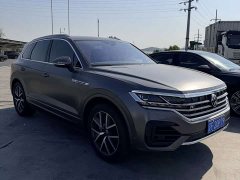 Volkswagen Touareg 3.0TSI Ruixiang Classic Sport Package - ფოტო 5