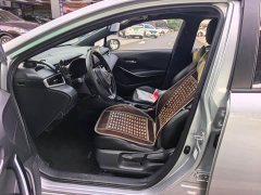 Toyota Corolla Hybrid 1.8H E-CVT Sport - ფოტო 10