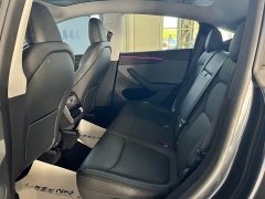 Tesla Model Y Rear-Wheel Drive - ფოტო 16