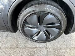 Tesla Model Y Rear-Wheel Drive - ფოტო 17