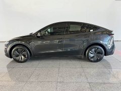 Tesla Model Y Rear-Wheel Drive - ფოტო 2