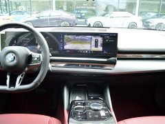 BMW 5 Series 530Li Premier M Sport Package - ფოტო 10