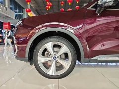 Ford Lingyù Lingyue EcoBoost 225 Premium Plus 7-Seater - ფოტო 19