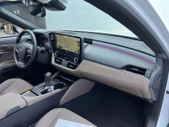 Lexus ES 2025 200 Premium Edition - ფოტო 8