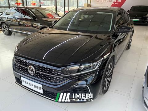 2022 Volkswagen Passat 330TSI Starry Sky Luxury Edition