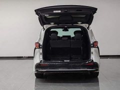 Toyota Sienna 2021 2.5L Hybrid Premium Edition - ფოტო 16
