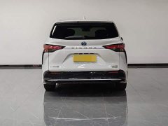 Toyota Sienna 2021 2.5L Hybrid Premium Edition - ფოტო 5