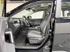 Toyota RAV4 2.0L FWD Luxury - ფოტო 13