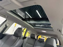 Toyota RAV4 2.0L FWD Luxury - ფოტო 16