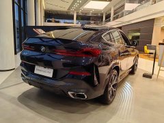 BMW X6 xDrive40i M Sport Package - ფოტო 4