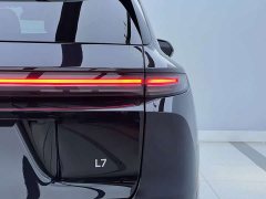 Li Auto L7 MAX - ფოტო 4