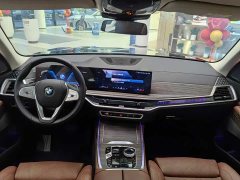 BMW X7 xDrive40i Premier Luxury Package - ფოტო 7