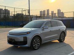 Li Auto L6 Pro - ფოტო 1