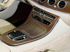 Mercedes-Benz E-Class E 260 L Sport - ფოტო 18