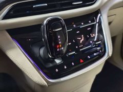 Buick GL8 2022 Avenir Six-Seat Wisdom Courtesy Edition - ფოტო 13
