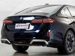 BMW 5 Series 530Li Luxury M Sport Package - ფოტო 7