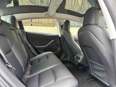 Tesla Model 3 2022 Rear-Wheel Drive - ფოტო 11