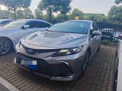 Toyota Camry 2021 Hybrid Luxury - ფოტო 1