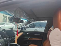 Toyota Camry 2021 Hybrid Luxury - ფოტო 4
