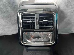 Volkswagen Passat Outstanding Edition 380TSI Starry Sky Dragon Ascendant Version - ფოტო 12