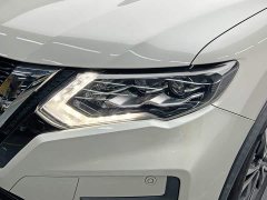 Nissan Qashqai 2.5L CVT 4WD XL ITS Luxury Pilot Edition - photo 10