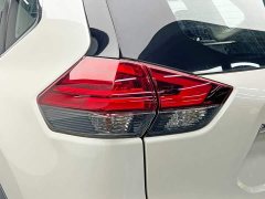 Nissan Qashqai 2.5L CVT 4WD XL ITS Luxury Pilot Edition - photo 11