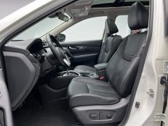 Nissan Qashqai 2.5L CVT 4WD XL ITS Luxury Pilot Edition - photo 14