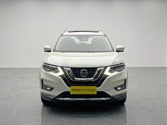 Nissan Qashqai 2.5L CVT 4WD XL ITS Luxury Pilot Edition - photo 2