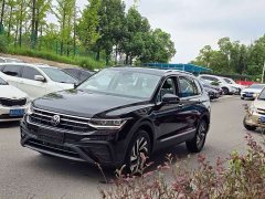 Volkswagen Tiguan L 2025 Outstanding Edition 300TSI Automatic Two-Wheel Drive Dragon Ascendant Version - ფოტო 4