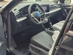Volkswagen Tiguan L 2025 Outstanding Edition 300TSI Automatic Two-Wheel Drive Dragon Ascendant Version - ფოტო 7