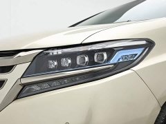 Honda Elysion 2.0L Hybrid Luxury - ფოტო 10