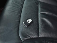 Honda Elysion 2.0L Hybrid Luxury - ფოტო 13