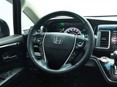 Honda Elysion 2.0L Hybrid Luxury - ფოტო 17