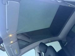 Tesla Model Y Rear-Wheel Drive - ფოტო 8